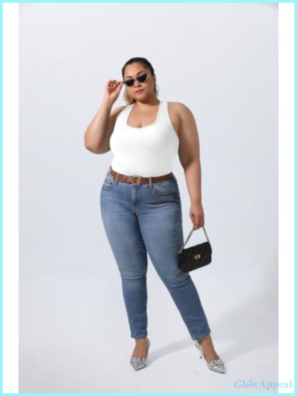 Plus Size Racerback Tank Top with Built-In Bra Wireless Support - Picture 4 of 5